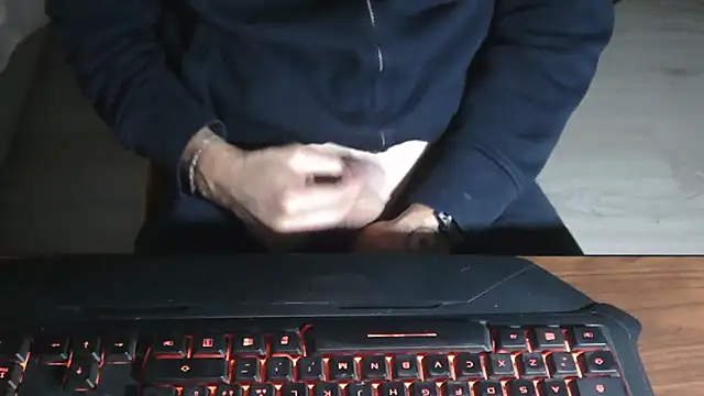 Snapshot of Adri_gard chatting on October 2025 08:59:02 PM Adri gard online show from October 2025 08:59:02 PM