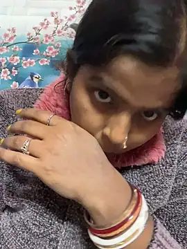 Beauty-queen online show from January 2025 01:37:02 PM