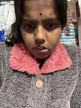 Beauty-queen online show from January 2025 04:35:01 PM