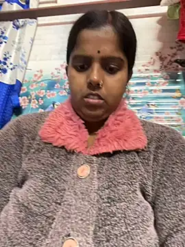 Beauty-queen online show from January 2025 12:13:01 PM