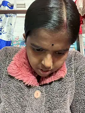 Beauty-queen online show from January 2025 10:28:02 AM