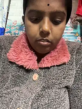 Beauty-queen online show from January 2025 04:41:01 PM