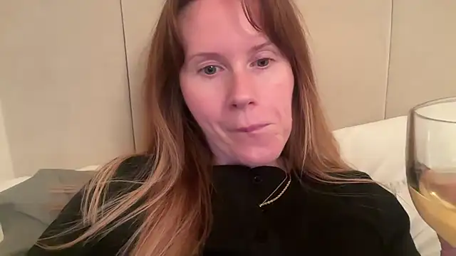 Snapshot of redheadrosie69 chatting on November 2025 08:31:01 PM redheadrosie69 online show from November 2025 08:31:01 PM