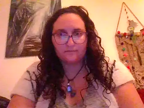 juicyrubies online show from March 2025 02:36:01 PM