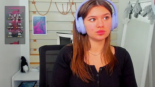 Snapshot of Josephine_Kiss chatting on December 2024 03:46:01 PM Josephine Kiss online show from December 2024 03:46:01 PM