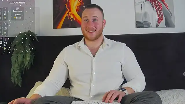 RoddyStill online show from December 2024 01:44:01 PM