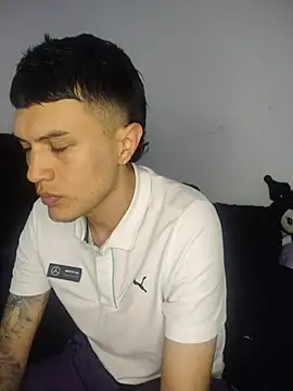 Tifanny Sweett online show from October 2025 12:44:01 AM