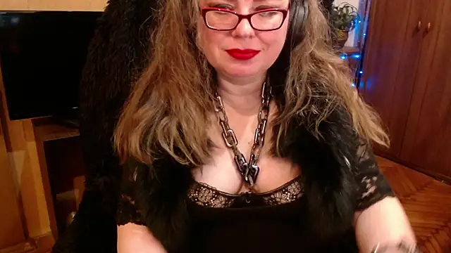 Miss Tress online show from December 2024 09:12:02 PM