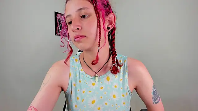 valent 27 online show from November 2025 02:55:01 AM