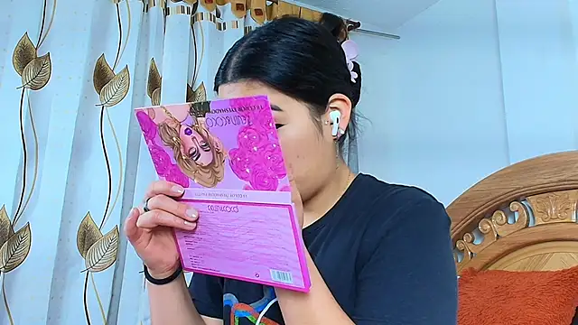 Snapshot of iris_mandarine chatting on September 2025 10:06:01 AM iris mandarine online show from September 2025 10:06:01 AM