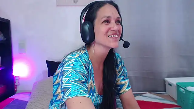 diosa78afrodita online show from October 2025 09:31:02 PM