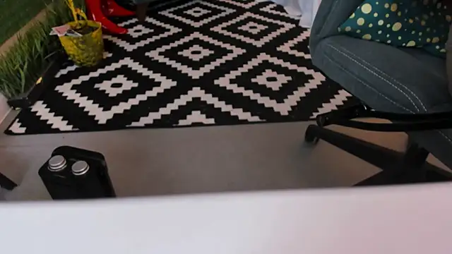 LolaLemona online show from December 2024 01:18:01 PM