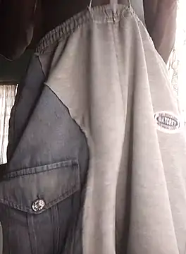 Snapshot of Naughty_Ratty chatting on October 2025 10:27:02 AM Naughty Ratty online show from October 2025 10:27:02 AM