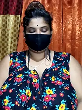 Snapshot of Dusto_Meye chatting on October 2025 05:26:02 PM Dusto Meye online show from October 2025 05:26:02 PM