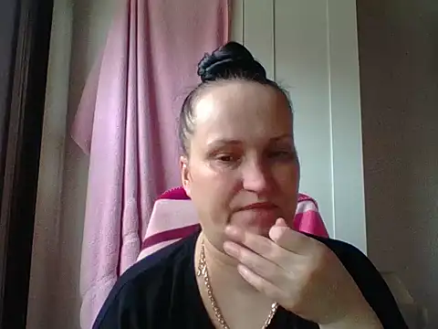  squirty cum lady  online show from February 2025 12:50:01 PM