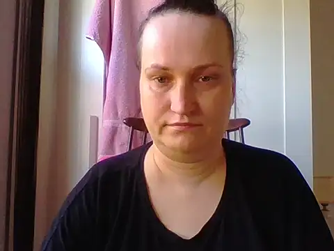  squirty cum lady  online show from March 2025 01:17:01 PM