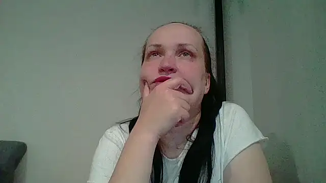 Snapshot of _squirty_cum_lady_ chatting on October 2025 02:47:01 PM squirty cum lady online show from October 2025 02:47:01 PM