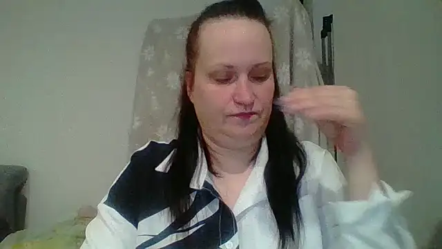 Snapshot of _squirty_cum_lady_ chatting on November 2025 04:07:01 PM squirty cum lady online show from November 2025 04:07:01 PM