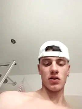 Snapshot of Gibboto chatting on September 2025 03:05:01 PM Gibboto online show from September 2025 03:05:01 PM