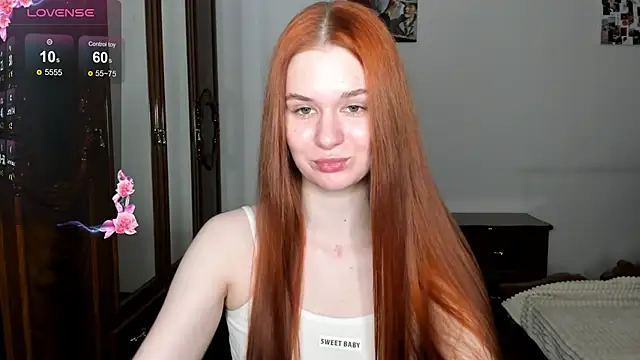 Snapshot of EmilySoul chatting on February 2025 09:05:02 PM EmilySoul online show from February 2025 09:05:02 PM