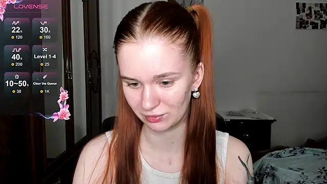 Snapshot of EmilySoul chatting on February 2025 08:38:02 PM EmilySoul online show from February 2025 08:38:02 PM
