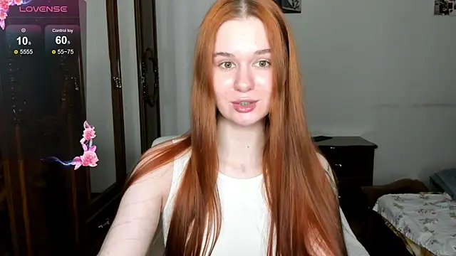 Snapshot of EmilySoul chatting on March 2025 04:11:01 PM EmilySoul online show from March 2025 04:11:01 PM