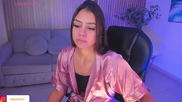 AllyJensen online show from January 2025 05:00:01 PM