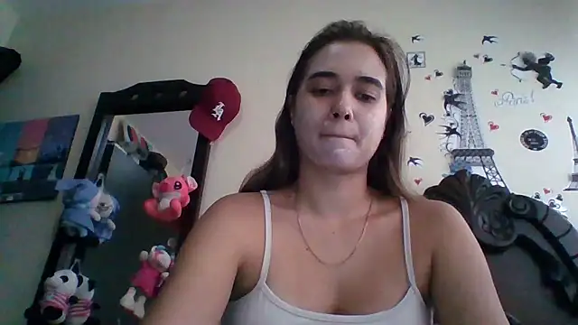 trianabell online show from November 2025 04:19:01 PM