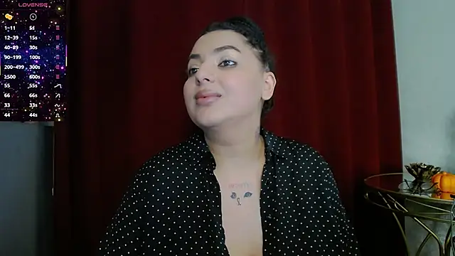 Snapshot of BustyAllyy chatting on October 2025 04:30:01 PM BustyAllyy online show from October 2025 04:30:01 PM