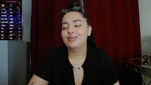 Snapshot of BustyAllyy chatting on October 2025 05:02:02 PM BustyAllyy online show from October 2025 05:02:02 PM