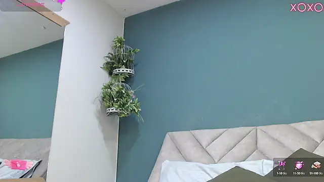 SharisWillian online show from October 2025 04:01:02 AM