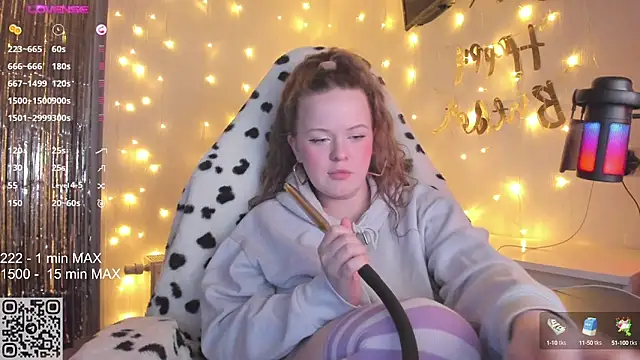 Snapshot of HANNA_MONTANAS chatting on March 2025 11:05:01 PM HANNA MONTANAS online show from March 2025 11:05:01 PM