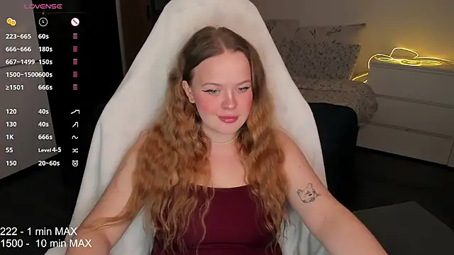 Snapshot of HANNA_MONTANAS chatting on September 2025 06:46:01 PM HANNA MONTANAS online show from September 2025 06:46:01 PM