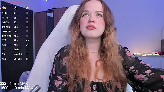 Snapshot of HANNA_MONTANAS chatting on October 2025 12:17:01 PM HANNA MONTANAS online show from October 2025 12:17:01 PM