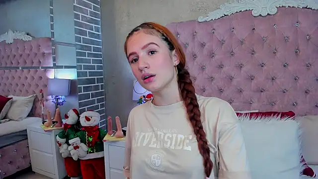 Snapshot of AdelaineBest chatting on December 2024 03:47:02 AM AdelaineBest online show from December 2024 03:47:02 AM