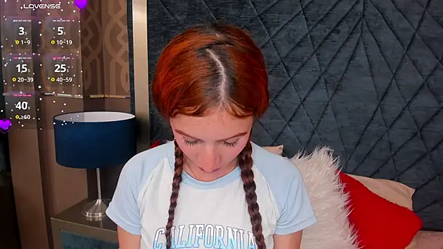 Snapshot of AdelaineBest chatting on February 2025 05:41:01 AM AdelaineBest online show from February 2025 05:41:01 AM