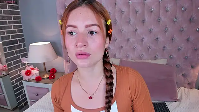 Snapshot of AdelaineBest chatting on February 2025 05:35:01 AM AdelaineBest online show from February 2025 05:35:01 AM