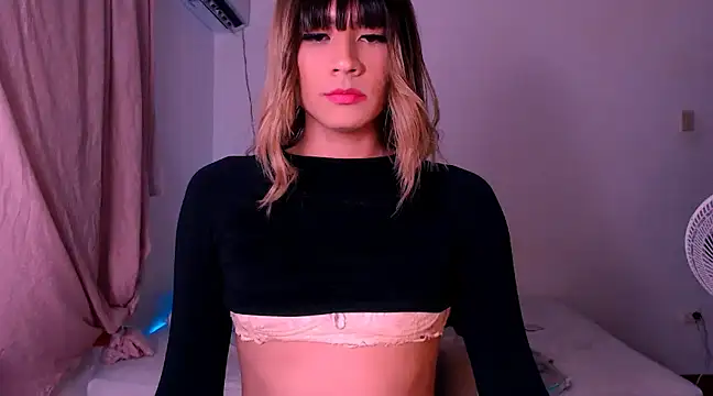 Snapshot of xxxxxchiaratsxxxxx chatting on December 2024 12:22:02 AM xxxxxchiaratsxxxxx online show from December 2024 12:22:02 AM