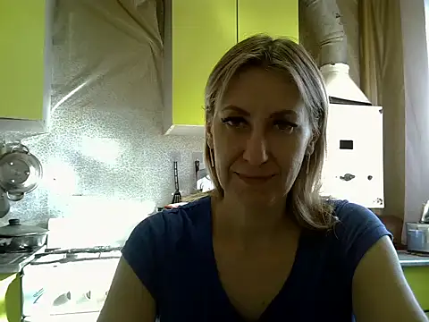 Snapshot of AshleyXHoney chatting on September 2025 06:51:02 AM AshleyXHoney online show from September 2025 06:51:02 AM