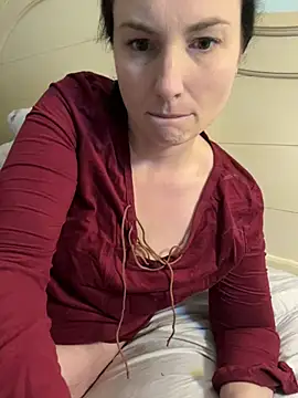 MilfyMrsRobinson online show from January 2025 12:38:01 AM