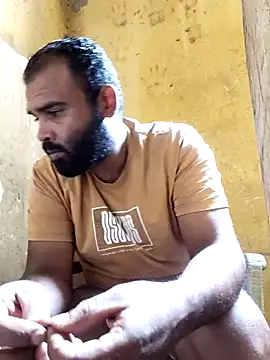 Snapshot of ListedLoin chatting on November 2025 09:19:02 AM ListedLoin online show from November 2025 09:19:02 AM