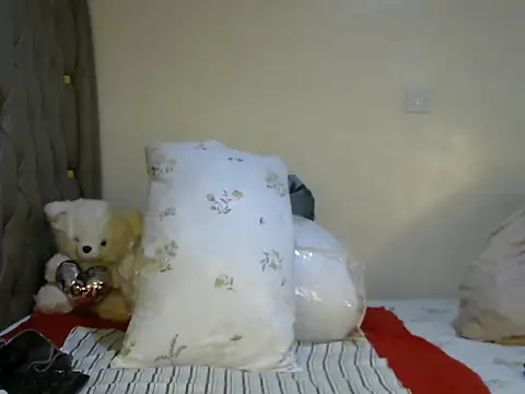 Snapshot of ebony_Catalia chatting on October 2025 10:41:02 PM ebony Catalia online show from October 2025 10:41:02 PM