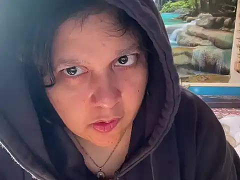 MelanieFawker online show from September 2025 05:18:02 PM