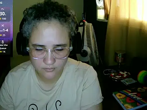 Snapshot of lolalicious_758 chatting on September 2025 03:04:02 PM lolalicious 758 online show from September 2025 03:04:02 PM