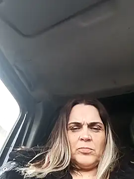 Snapshot of hugebobbs chatting on March 2025 01:47:01 PM hugebobbs online show from March 2025 01:47:01 PM