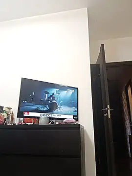 Snapshot of hugebobbs chatting on October 2025 11:52:02 AM hugebobbs online show from October 2025 11:52:02 AM