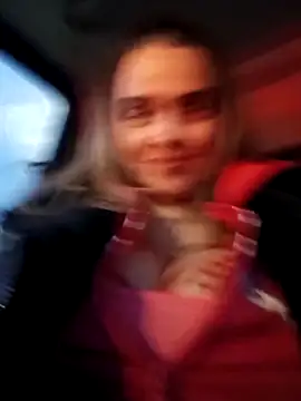 Snapshot of hugebobbs chatting on October 2025 02:40:01 PM hugebobbs online show from October 2025 02:40:01 PM