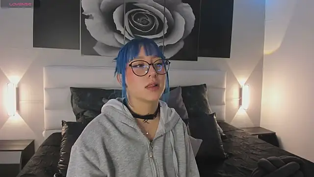 sofi bakerr online show from September 2025 11:35:02 AM