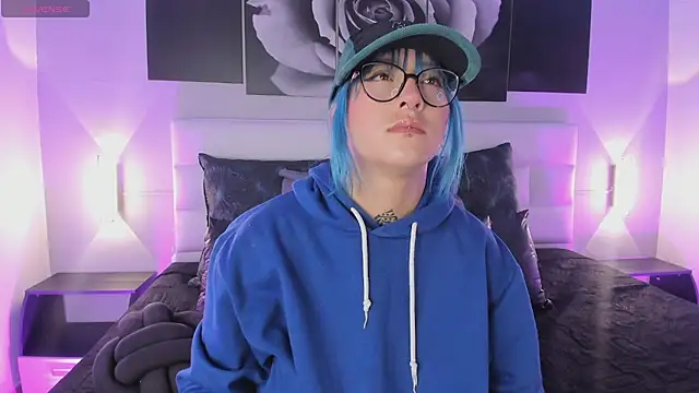 sofi bakerr online show from October 2025 11:33:02 AM