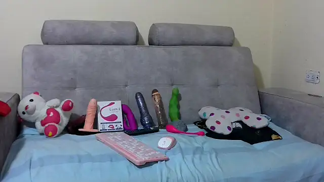 Snapshot of PenelopeHot_91 chatting on October 2025 06:47:02 PM PenelopeHot 91 online show from October 2025 06:47:02 PM